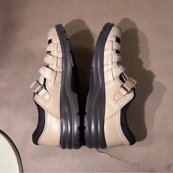 Dr. Comfort Genuine Leather Breeze Open Air Design Sandals Women’s Size US 7M - Picture 4 of 9